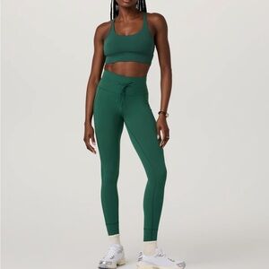 Vuori 3 Piece “Daily” Set